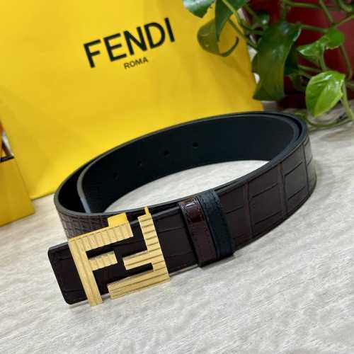 Fendl 芬迪 宽40Mm双面原版小牛皮 搭配单钌钯电镀扣 完美的手感.油边 出众的设计.风格 高贵奢华 时尚大方 高清实拍 货真价实 品质保证 双面用