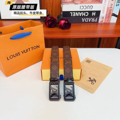 原版品质滑道 品牌：路易L家 男款 颜色：咖 扣头：金 银 扣头：原版精品纯铜五金扣头 带身：原版牛皮 尺寸：宽约：3.8Cm 长约：95Cm-125Cm 类别