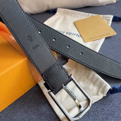 经典原单品质 经典十字纹面原版平纹底 搭配原单精品钢扣 精工制作 细节看图. 实物拍摄 高端奢华 宽度 3.5