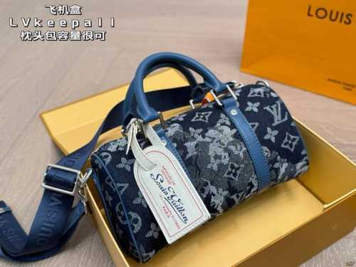 飞机盒 Lv Keepall枕头包 容量很可 日常出街 必备的东西都可以装下 尺寸25 14