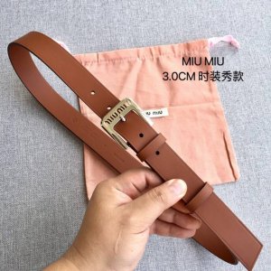 特 Miu Miu原单 专柜在售爆款 感谢客户反馈实拍图，顶级货 3.0Cm自己看细节 都有货 码数齐