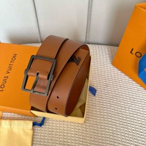 原版包装 L0Uis Vuitt0N 今季新品 驴家男士原單腰帶 寬度35毫米 定制双面进口头层小牛皮 搭配全新开模针扣 经久耐用 百搭款