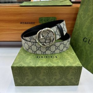 特 Guuccci 新款上市，尺寸：4.0Cm，带身釆用防水面料彩印蓝色大G标志与黑色野猪纹真皮完美搭配，全新Gg互扣式铜金属扣头，高端品质