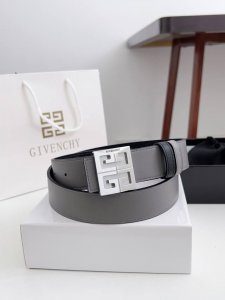 纪～梵希 顶级货品 头层小牛皮压花搭配平纹小牛皮 双面可用，皮质柔软。 扣头：纯铜扣 码数：100-125Cm 包装：全套包装