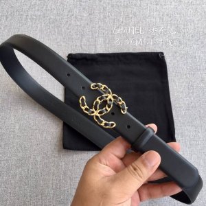 特 香 奈 儿 专柜在售爆款 感谢客户反馈实拍图，顶级货 自己看细节 3.0Cm都有货 码数齐