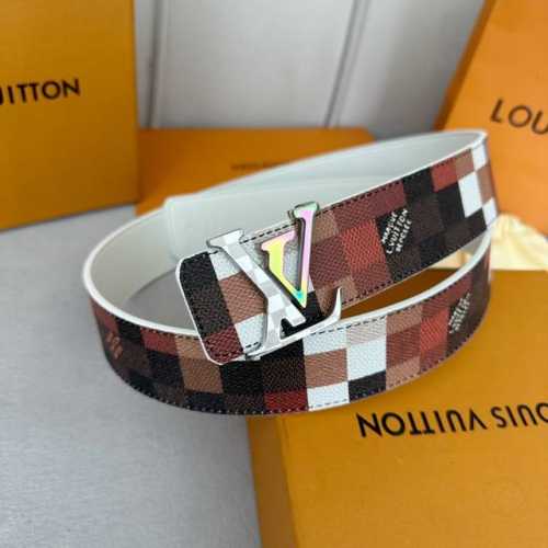 驢家新品 Nigo新品限量版 專櫃有售新品男士系列 寬度4Cm 全新訂製馬賽克圖案面料 進口白色色小牛皮底搭配新款间色字母掛搭扣 雙面用 兩種佩戴方式潮男必備款
