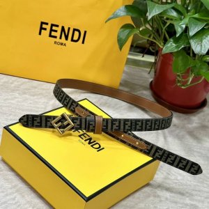 Fendl芬迪专柜同款 宽20Mm 原版定制布料 单环皮带钢扣 Ff图案布料材质 棕色皮革内衬 单钉镀钯金属配件 时尚潮流 经典系列