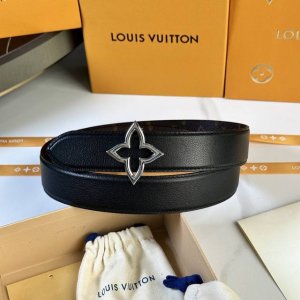L0Uis Vuitt0N 今季新品 原單腰帶 寬度35毫米 經典防水帆布面料進口小荔枝纹做底 搭配全新花卉形状钢扣五金 可雙面使用佩戴