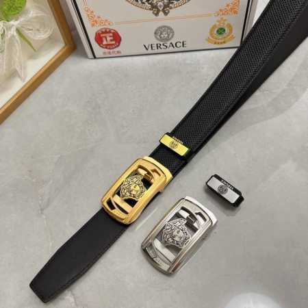 品名：Versace.范思哲 自动带 材质：原单牛皮腰带 百分百头层牛皮腰带保证真皮，24K纯钢扣，专柜原单品质、做工精细，时尚大牌，送人自用首选 包装： 请认 - 点击图像关闭