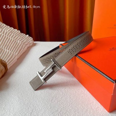 特 女神必备 Hermes㊣ 原单爱马仕，宽2.4Cm进口原版皮带身，双面可两面用，精品电镀五金 ！