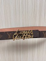 3.0宽老花，进口牛皮半树膏，搭配精品铁丝扣。