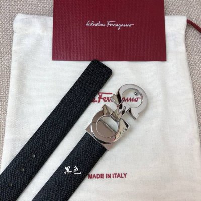 Ferragamo 25Mm金属Gancio双扣，女士双面牛皮，质感十足 独特复古风格 时髦中带着随性和酷感 .支持芯片扫码