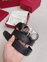 菲拉家男士双面真皮腰带 精英衣橱的终极答案 官网同款复* 原厂皮料+意大利电镀工艺 全套包装 高奢皮料 双面头层小牛皮裸感贴合腰线，3.5Cm黄金宽度显瘦不勒肉