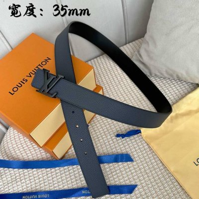 原版包裝 L0Uis Vuitt0N 驢家原單腰帶 寬度35毫米 腰帶採用一面荔枝紋Togo皮內襯一面進口小牛皮底 搭配经典五金 可雙面佩戴 經久耐用 時尚百搭