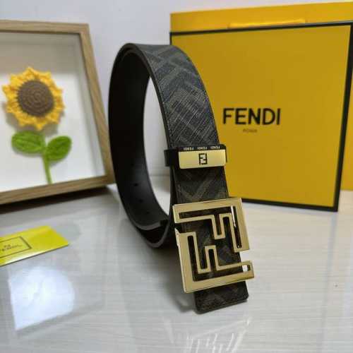 品名：芬迪 Fendi 原单 材质：原单牛皮腰带 百分百头层牛皮腰带保证真皮，24K纯钢扣，专柜原单品质、做工精细，时尚大牌，送人自用首选 包装