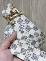 当季新款，4.0一面帆布印棋盘格，一面小牛皮平纹皮，搭配精品格子扣实物实拍，官网同步