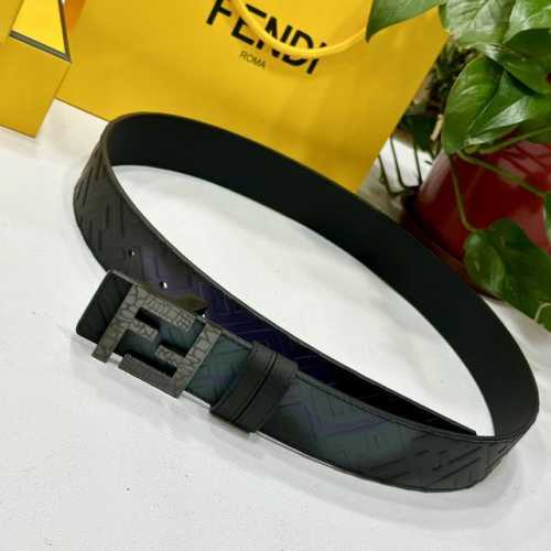 Fendl 芬迪 宽40Mm双面原版小牛皮 搭配单钌钯电镀扣 完美的手感.油边 出众的设计.风格 高贵奢华 时尚大方 高清实拍 货真价实 品质保证 双面用