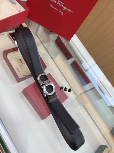 好物集合 Salvatore Ferragamo菲拉格慕男士3.5Cm精致专柜版型双圈马蹄金属扣，头层牛皮双面用百搭大气单品。6524