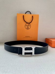特 宽度:3.8 爱马仕 -意大利进口头层手掌纹 可用搭配真空电镀雕花纯铜 经典款式 专柜有售 市场顶级品质
