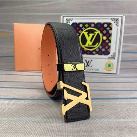 品名：Lv..路易..威登原单 材质：原单牛皮腰带 百分百头层牛皮腰带保证真皮，24K纯钢扣，专柜原单品质、做工精细，时尚大牌，送人自用首选 包装： 请认准如图 - 点击图像关闭