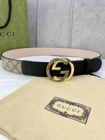 宽度 Cm Gucci 这款腰带在2020早秋系列中惊艳亮相，采用以标志性米色 乌木色组合呈现的品牌双g字母交织图案，与黑色皮革材质相得益彰。双g Mm厚度钢扣 - 点击图像关闭