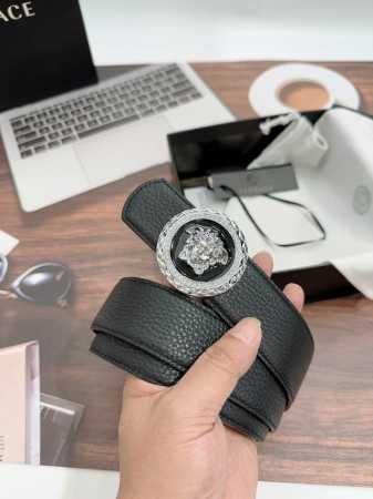 特 范思哲专柜同步原单品质进口小牛皮革！宽度：3.8Cm。 - 点击图像关闭