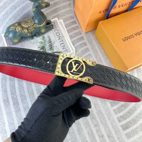 Lv 特种皮腰带系列 ，原厂五金精品不锈钢扣，手感柔软舒适 宽3.8Cm。