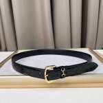 特 Gucci、马衔扣腰带，女士鳄鱼纹，3Cm