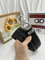 品名：菲拉格幕 原单 材质：原单牛皮腰带 百分百头层牛皮腰带保证真皮，24K纯钢扣，专柜原单品质、做工精细，时尚大牌，送人自用首选 包装： 请认准如图专柜包装赠