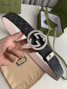 品名：古奇.Gu...Cci原单 型号： 杏防磨砂皮底，挂扣，实物拍摄 材料：头层牛皮，保证真皮。24K纯钢扣专柜同等质量， 送人自用首选 包装： 请认准如图专