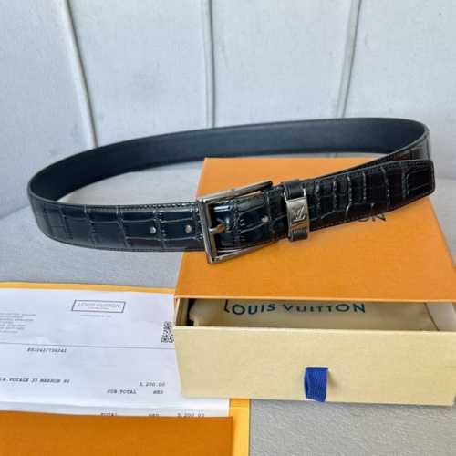 寬度：35Mm 驢家最新品 男士經典頂級休閒腰帶 寬度35毫米 品牌專用鳄鱼纹小牛皮搭配小牛皮底 全新開模精品針扣設計 低调百搭款！