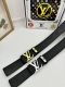 品名：Lv..路易..威登原单 材质：原单牛皮腰带 百分百头层牛皮腰带保证真皮，24K纯钢扣，专柜原单品质、做工精细，时尚大牌，送人自用首选 包装： 请认准如图