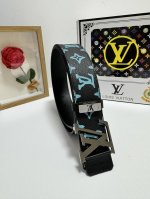 品名：Lv..路易..威登 材质：原单牛皮腰带 百分百头层牛皮腰带保证真皮，24K纯钢扣，专柜原单品质、做工精细，时尚大牌，送人自用首选 包装： 请认准如图专柜