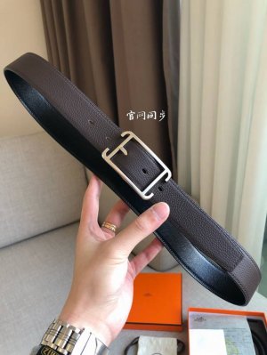 特 Hermes-官网同步-Society 32 Reversible Belt 搭配镀钯金属扣 宽度32Mm 旋转五金双面可用
