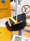 皮带：Lv..路易..威登顶级复刻. 腰带：原单品质百分百头层牛皮，保证真皮。V形哑面双层拼接设计.真空电镀.永不掉色.24K拉丝纯钢扣头层小牛皮纹路双