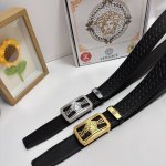 品名：Versace.范思哲 材质：原单牛皮腰带 百分百头层牛皮腰带保证真皮，24K纯钢扣，专柜原单品质、做工精细，时尚大牌，送人自用首选 包装： 请认准如图专