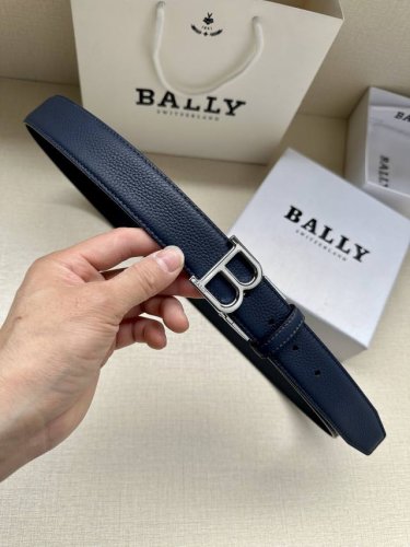 特 巴利Bally专柜新款，带身宽度3.4Cm，搭配纯铜皮带扣头.送礼佳品.与正品零差距