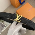 特 P180 Lv 特种皮腰带系列 ，原厂五金精品不锈钢扣 手感柔软舒适 宽3.8Cm。