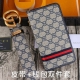 品牌：古奇.Gu..Cci双件套 型号：木盒装，皮带+钱包，两件套 等级：意大利进口百分百头层牛皮，古奇.Gu..Cci，世界著名奢侈品品牌，经典G花纹系列，进