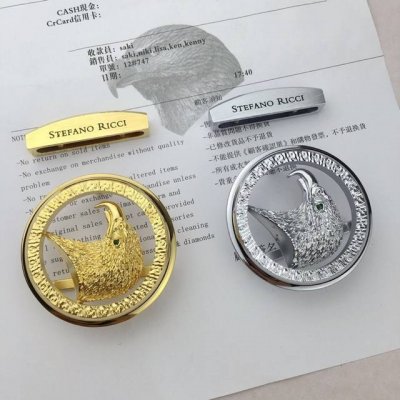 品牌：史蒂芬.Stefaoo Ricci 型号：原单！专柜新款鳄鱼纹 等级：意大利进口百分百头层牛皮，史蒂芬.Stefaoo Ricci，世界著名奢侈品品牌，进