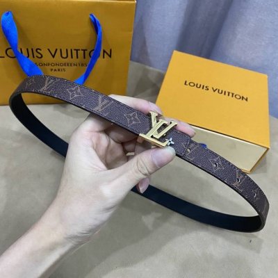 寬：20Mm 驢家新品 Ss22特別限定女士腰帶 寬度2Cm 訂製經典料襯托柔軟小牛皮底 全新開模標誌性搭扣 多色選