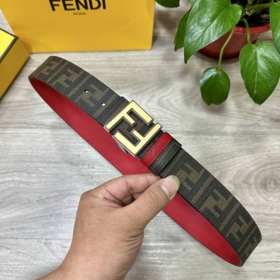 Fendi芬迪专柜同款 宽4.0Cm 双环正反用腰带 Ff按钉搭扣 红色Cuoio Romano皮革材质 反面面料带有烟草黄和黑色Ff图案 黑色珐琅金属饰面 时
