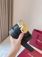 特 菲拉格慕，Ferragamo皮带系列作品精选上乘材质，以深湛技艺打造而成，成就丰富多彩的款式选择与百搭实用的绅雅风格。优雅扣饰融合精美材质，展现低调华丽的现