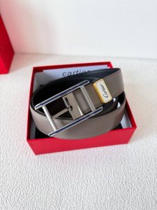 品名：卡地亚 Cartier 原单 腰带 皮带 型号：针扣，原版经典针式扣头，实物拍摄，双面头层牛皮 材料：百分百头层牛皮，保证真皮。双面可用专柜同等质量，原版