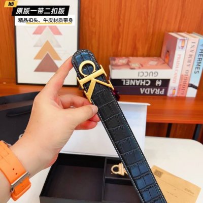 1带1扣 1带2扣 Ck家 双扣版 1带2扣 正版开模 此款腰带双面采用原厂牛皮带身，精密电镀标志性五金搭扣 对版专柜。3.8Cm 如需木盒40