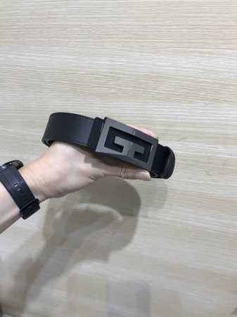 配送专柜包装 打孔针 宽35Mm，原单进口小牛皮 头层牛皮，搭配原单钌钯电镀Gg扣，手感.油边近乎完美，原产皮料定制，质感无可挑剔，出众的细节，高清实拍，货真价 - 点击图像关闭