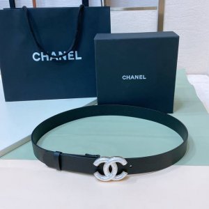 特P210 Chanel 23P Cc 树脂白 与 金Logo扣. 进口胎牛皮自然摔腰带 3.0Cm精品 精致 典雅 Chic又时髦