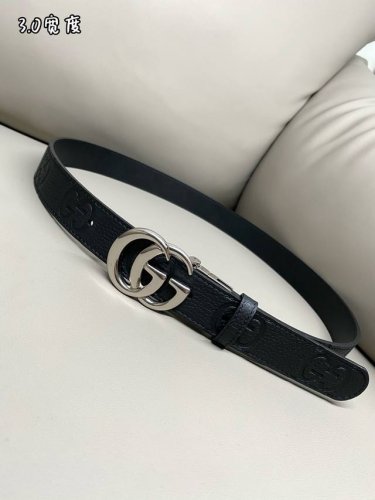 特 Gucci Signature 官網更新3.0寬度 熱壓款 雙G扣印花纹理坚实 進口小牛皮面皮