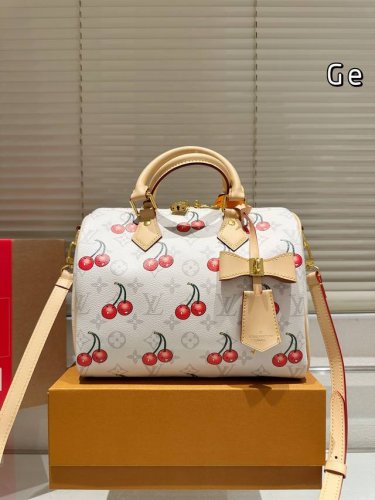 牛皮版本 Lv Speedy 25Cm 印花枕头包 Lv Speedy 枕头包 无论版型 内里和专柜毫无差别 真正原版复刻 内里可拆卸 火遍全球的爆款机场大包