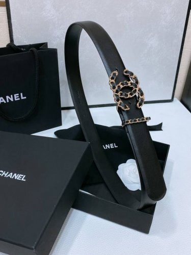 Chanel 24C 链条 牛皮黑 Logo搭扣 黄铜金属 进口胎牛皮平纹带身 饰有Cc小Logo手感柔软 细腻 3.0Cm